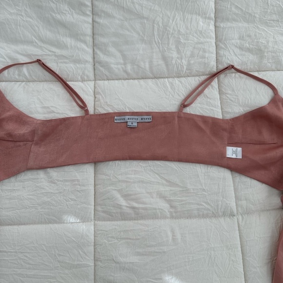 𝅺Silky Tie Top - Picture 4 of 6